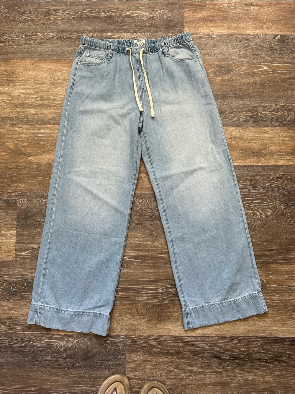 Roxy Wide Leg Pull On Jeans